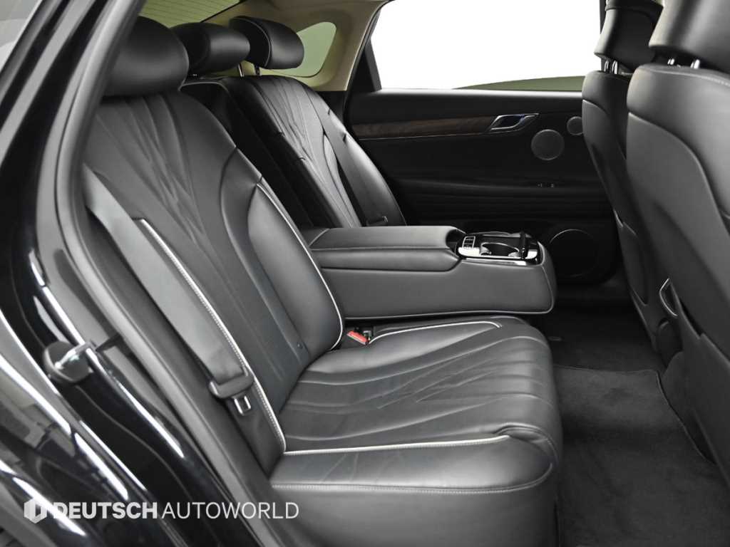 Genesis G80 - Vista 12