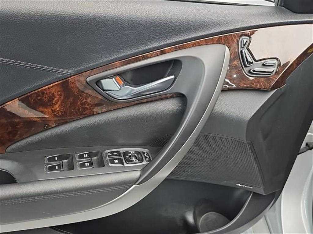 HYUNDAI Aslan 2016 Plateado - Importación desde Corea - HF Imports Iquique - Foto 13