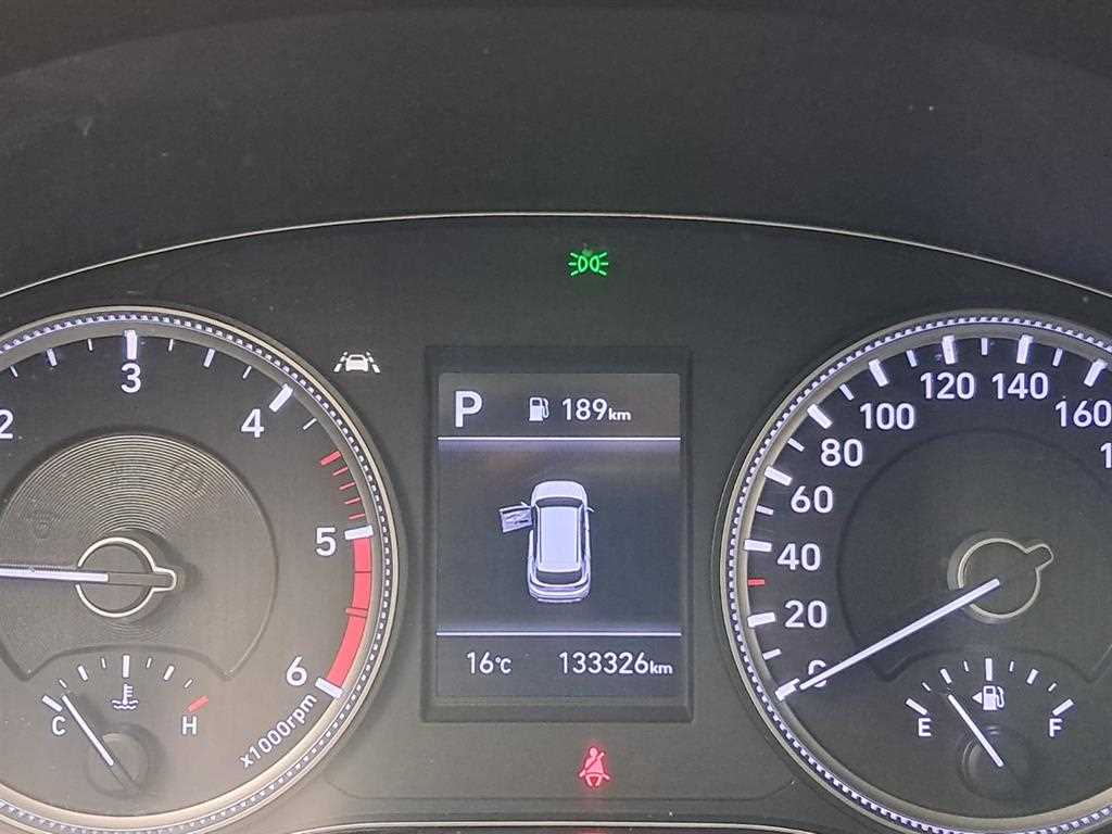 HYUNDAI Santa Fe - Vista 8