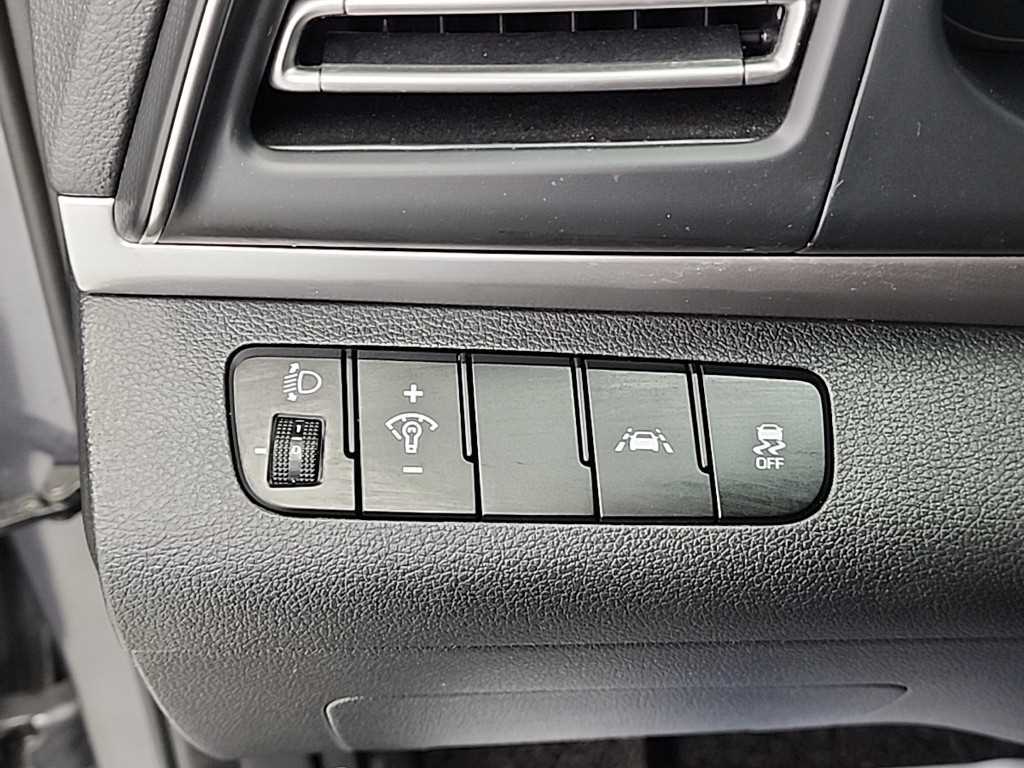 HYUNDAI Avante 2020 Gris - Importación desde Corea - HF Imports Iquique - Foto 17