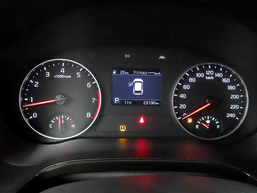 KIA Seltos - Vista 8