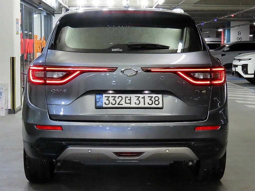 SAMSUNG QM6 - Vista 5