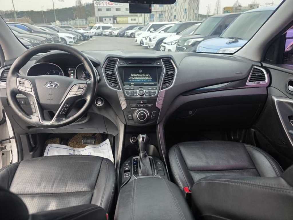 HYUNDAI Santa Fe - Vista 8