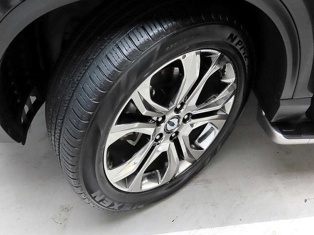 Ssangyong Rexton 2020 Negro - Importación desde Corea - HF Imports Iquique - Foto 18