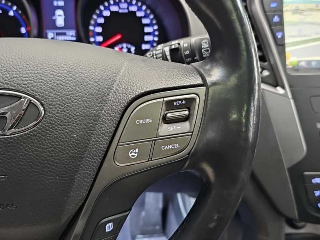 HYUNDAI Santa Fe - Vista 7