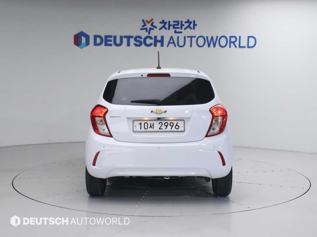 Chevrolet Spark - Vista 4