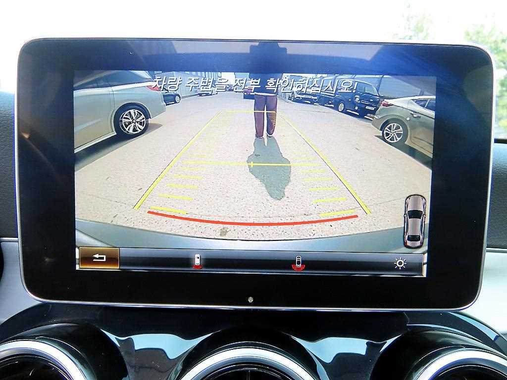 Mercedes Benz C Class 2016 Gris - Importación desde Corea - HF Imports Iquique - Foto 15