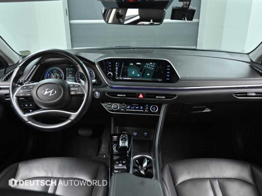 HYUNDAI Sonata - Vista 6