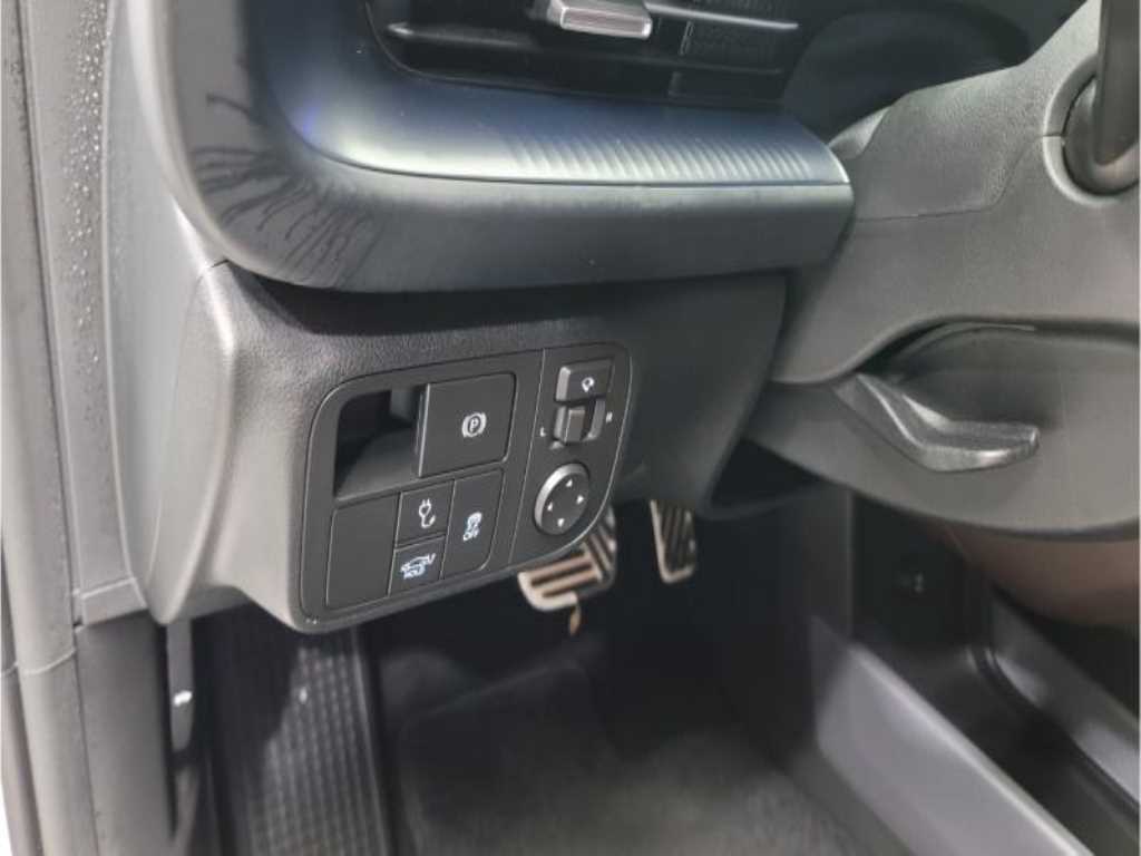 HYUNDAI Ioniq 6 - Vista 10