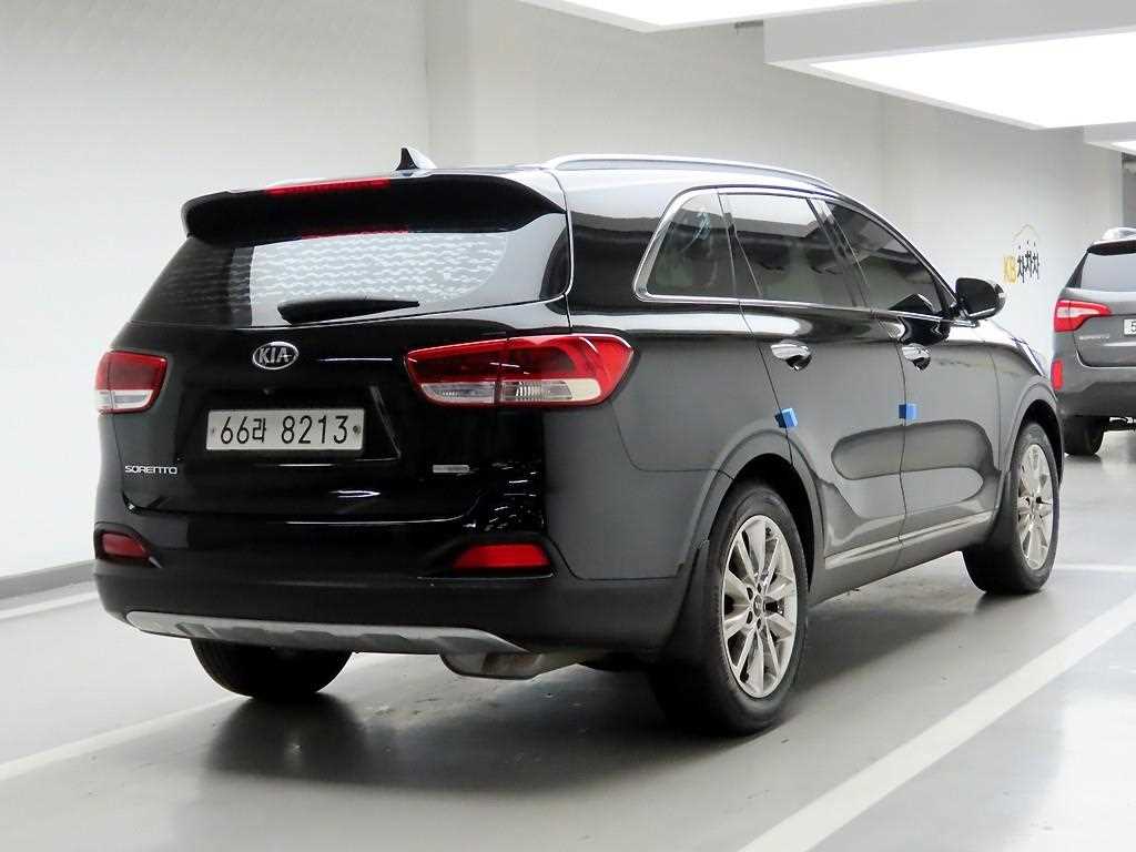 KIA Sorento - Vista 4