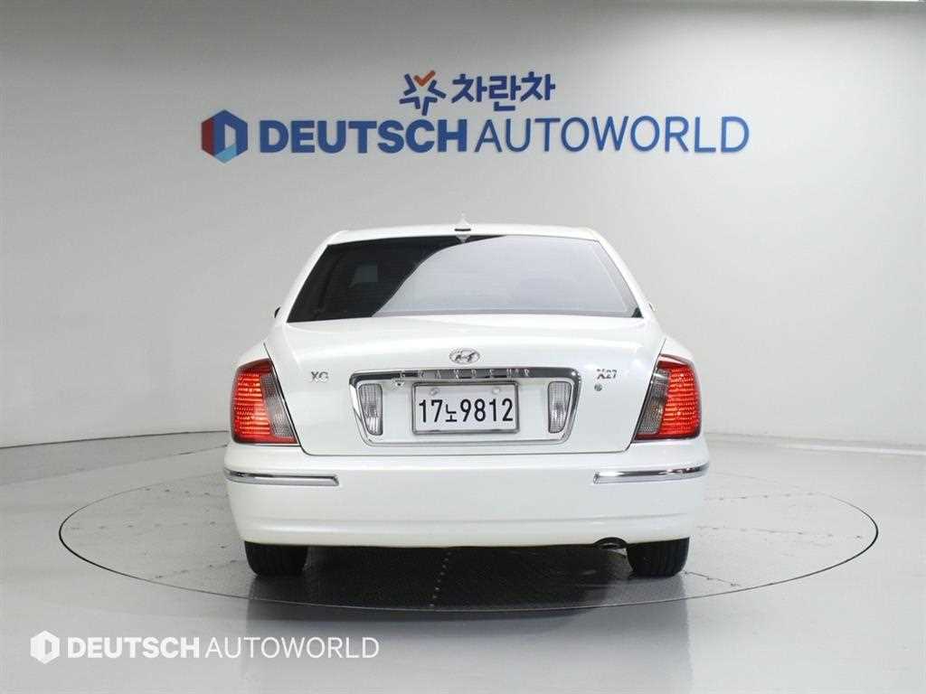 HYUNDAI Grandeur - Vista 4