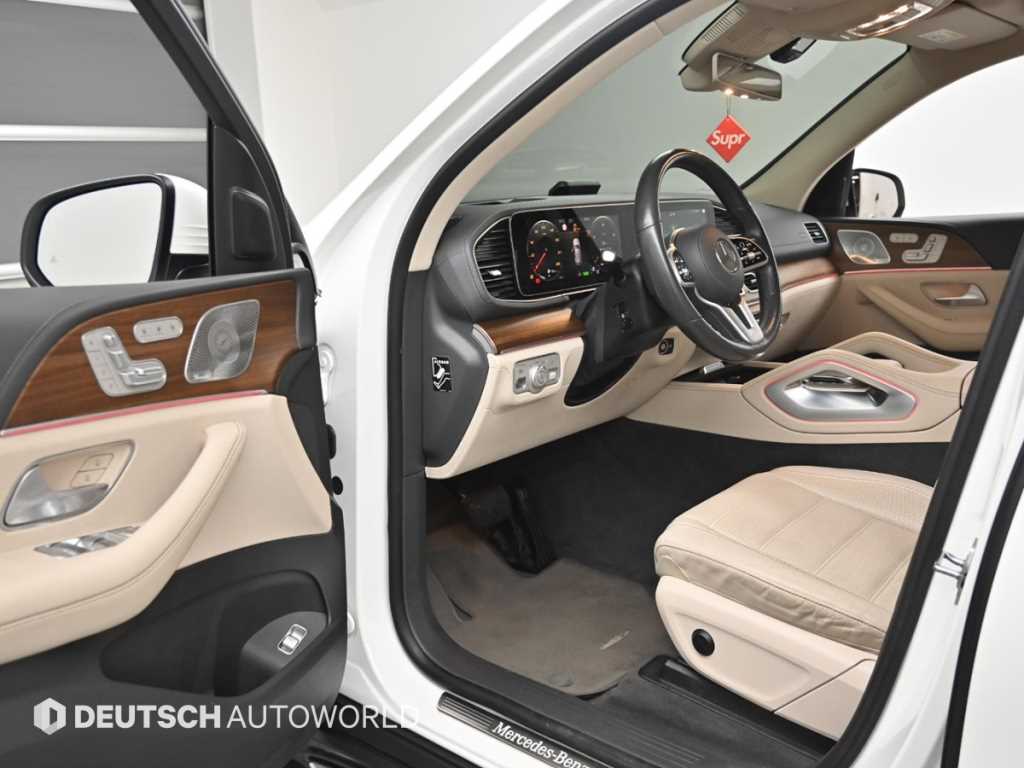 Mercedes Benz GLE Class - Vista 11