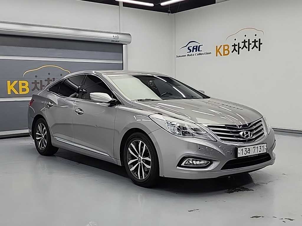 HYUNDAI Grandeur - Vista 4
