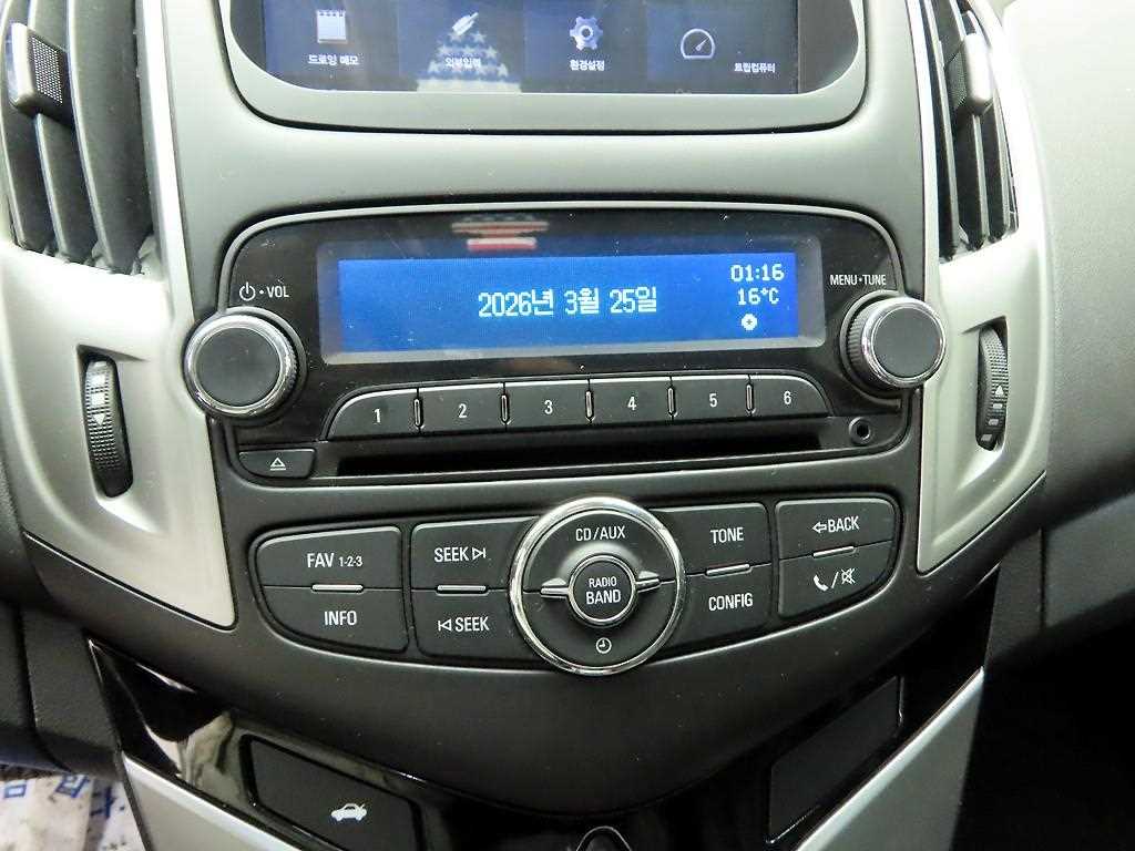 Chevrolet Cruise - Vista 10