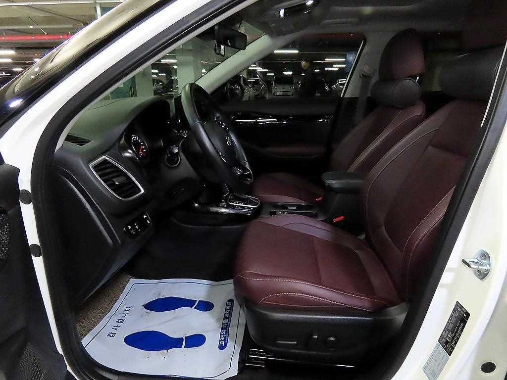 KIA Seltos - Vista 6