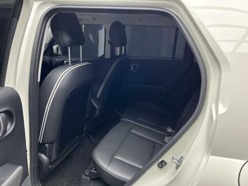 HYUNDAI Casper - Vista 6