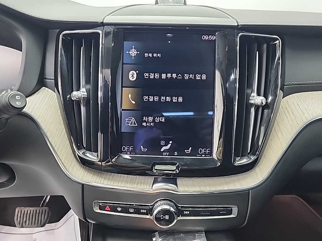 Volvo XC60 - Vista 10