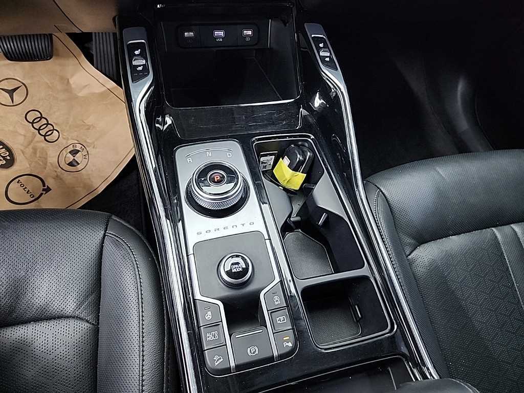 KIA Sorento - Vista 8