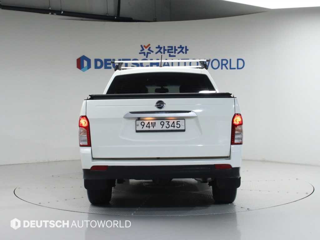 Ssangyong Korando - Vista 4