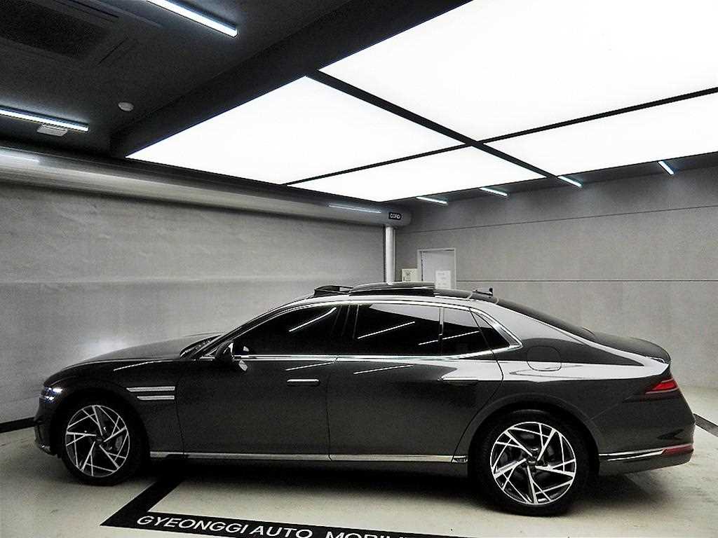 Genesis G90 - Vista 4