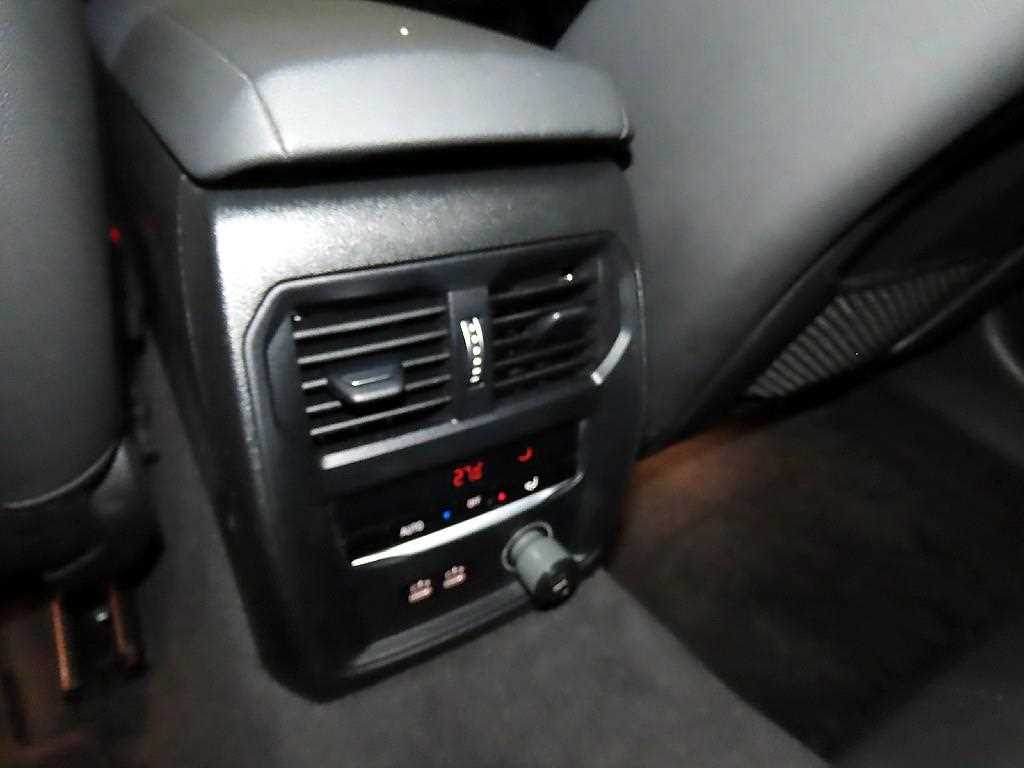 BMW 3 series 2020 Blanco - Importación desde Corea - HF Imports Iquique - Foto 15