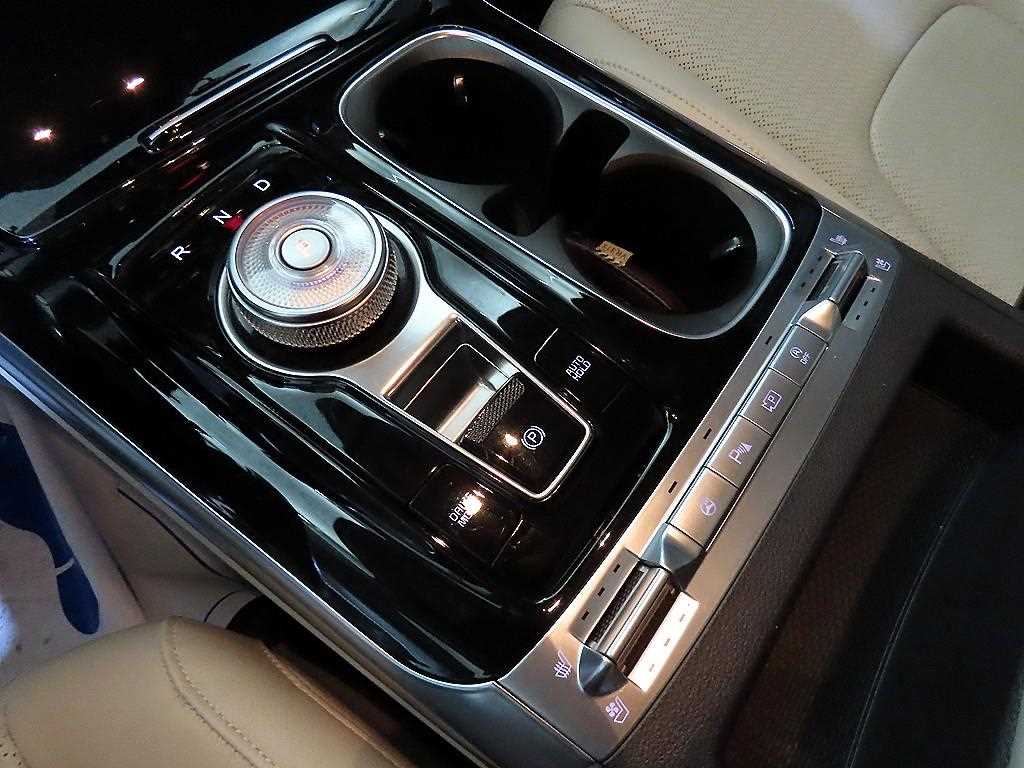 KIA Carnival 2021 Blanco - Importación desde Corea - HF Imports Iquique - Foto 13