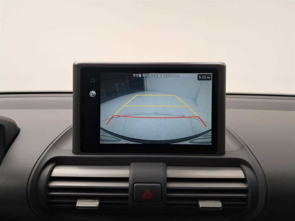 HYUNDAI Casper - Vista 10