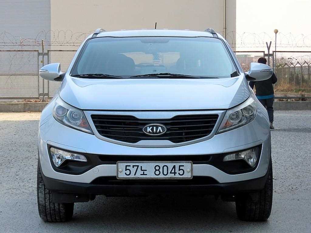 KIA Sportage 2011 Plateado - Importación desde Corea - HF Imports Iquique - Foto 1