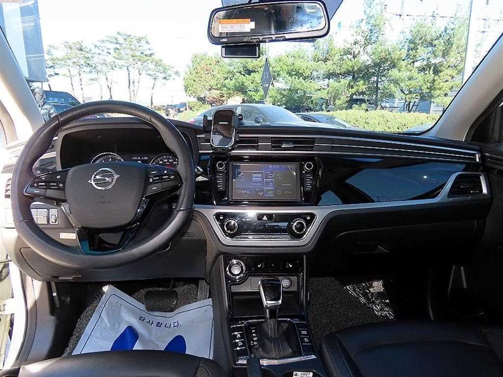 Ssangyong Korando - Vista 7