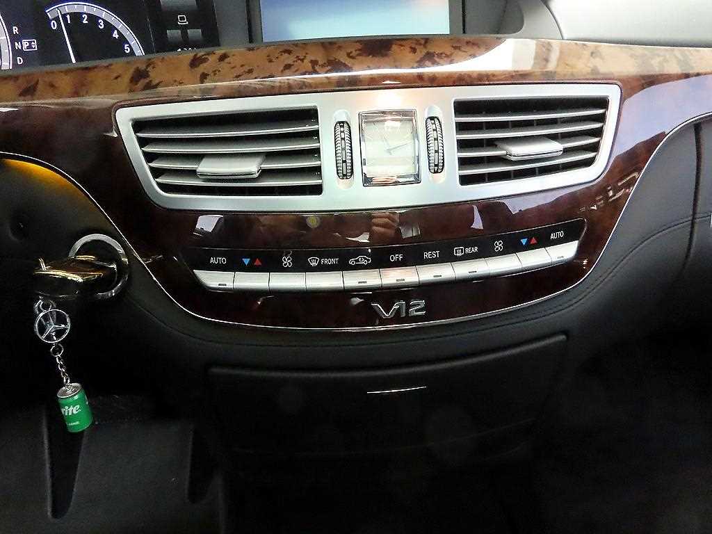 Mercedes Benz S Class 2006 Gris - Importación desde Corea - HF Imports Iquique - Foto 14