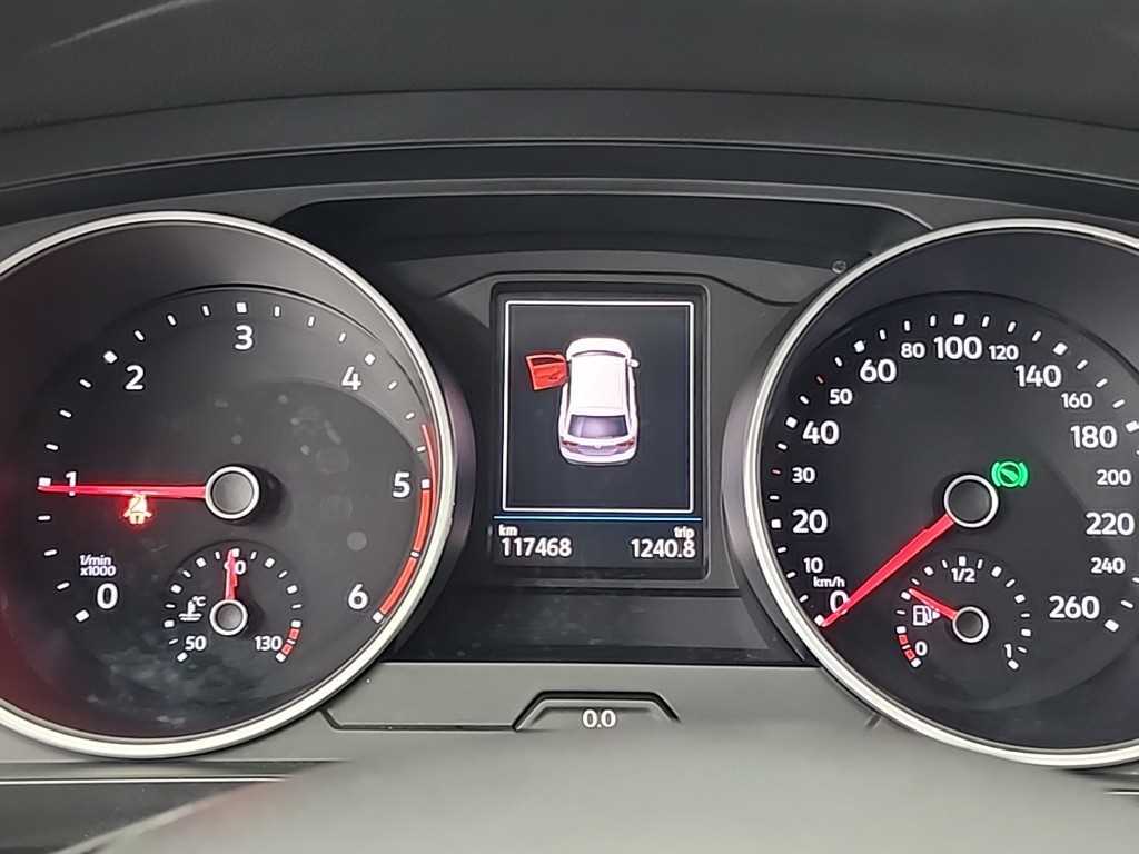 Volkswagen Tiguan - Vista 6