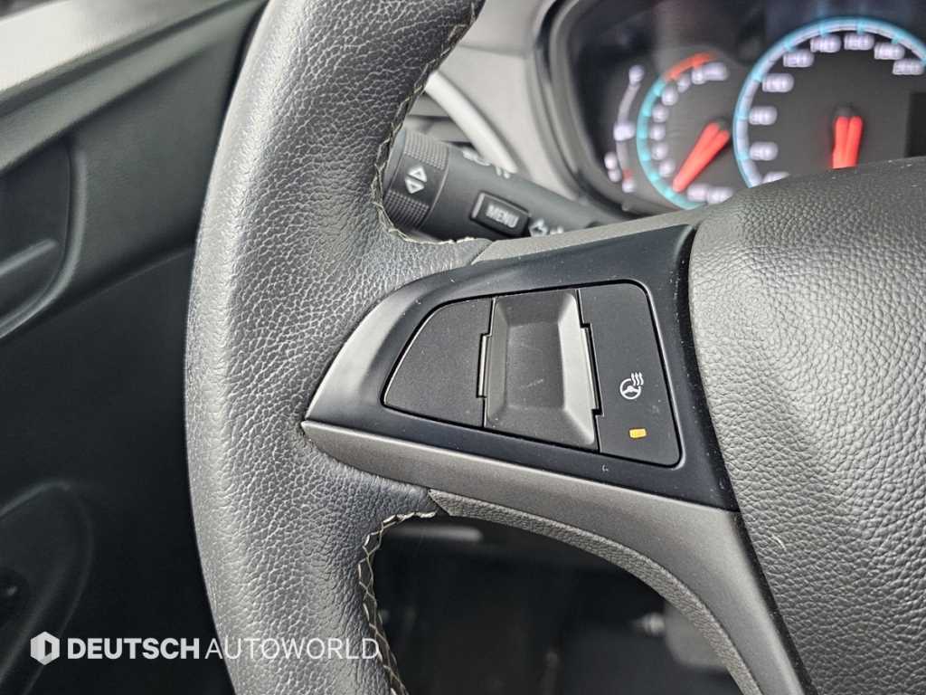 Chevrolet Spark 2019 Blanco - Importación desde Corea - HF Imports Iquique - Foto 17