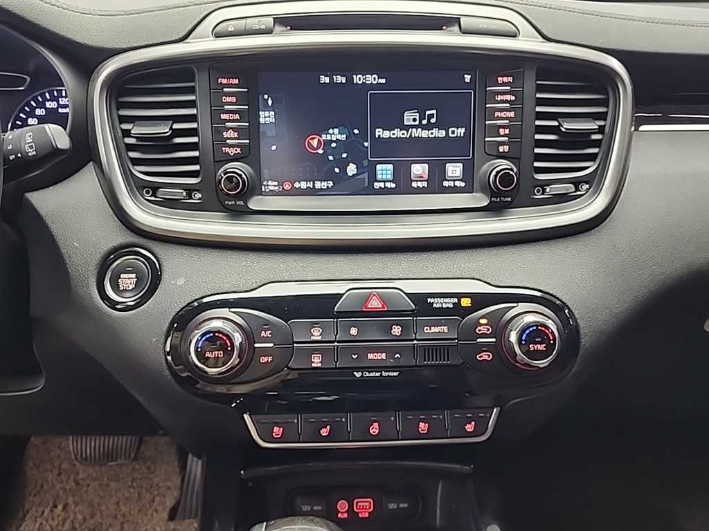 KIA Sorento - Vista 10