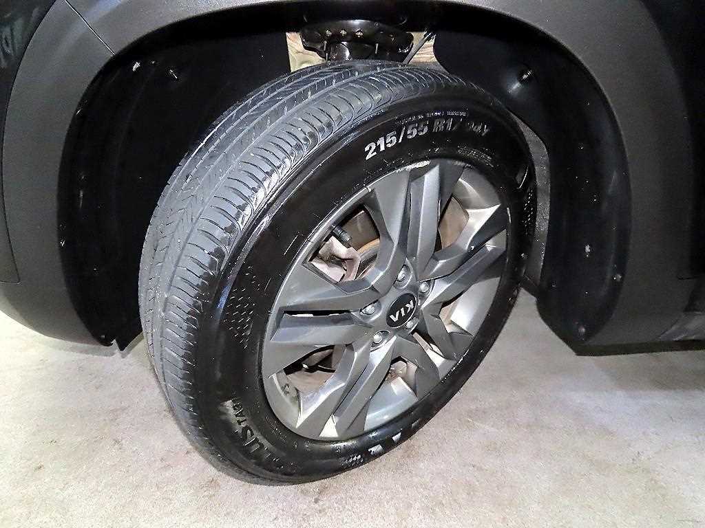 KIA Seltos 2022 Negro - Importación desde Corea - HF Imports Iquique - Foto 20