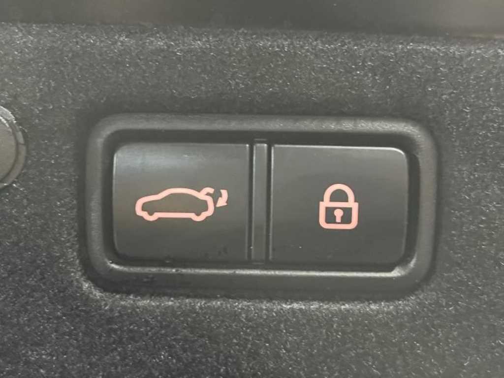 HYUNDAI Grandeur - Vista 6