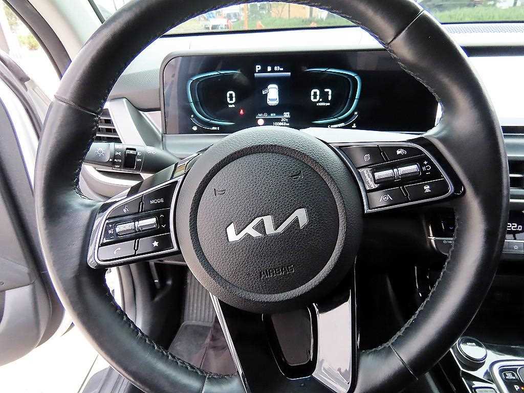 KIA Seltos - Vista 8