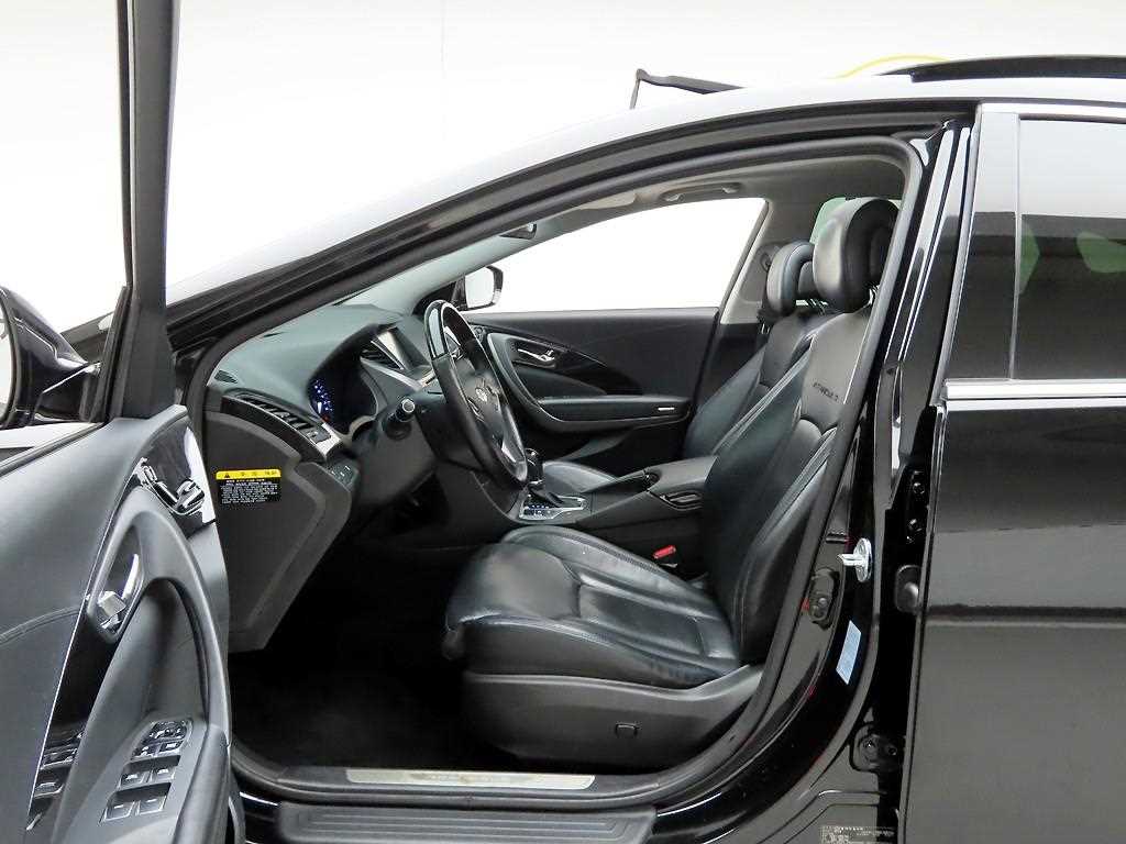 HYUNDAI Grandeur - Vista 11