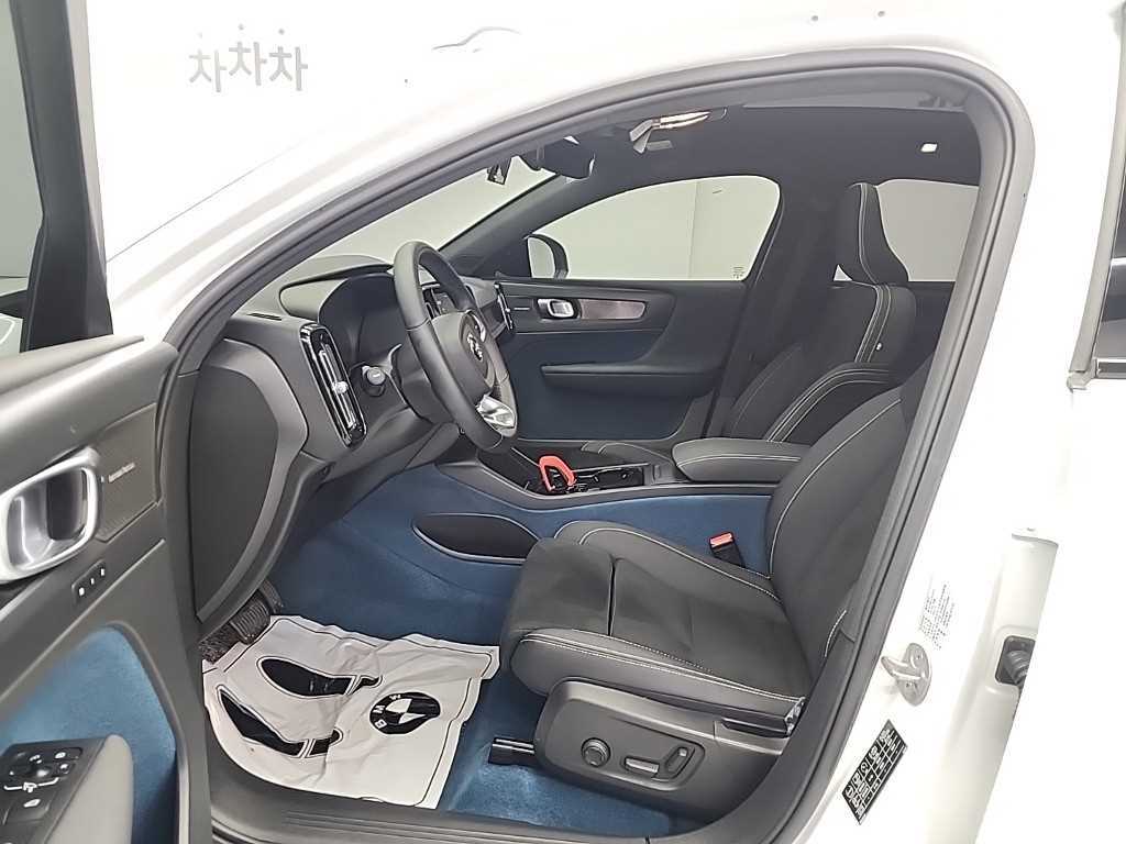 Volvo C40 Recharge - Vista 11