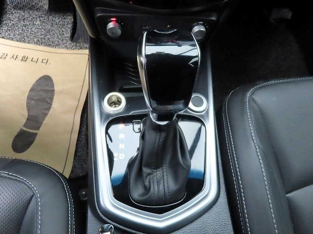 Ssangyong Tivoli - Vista 10