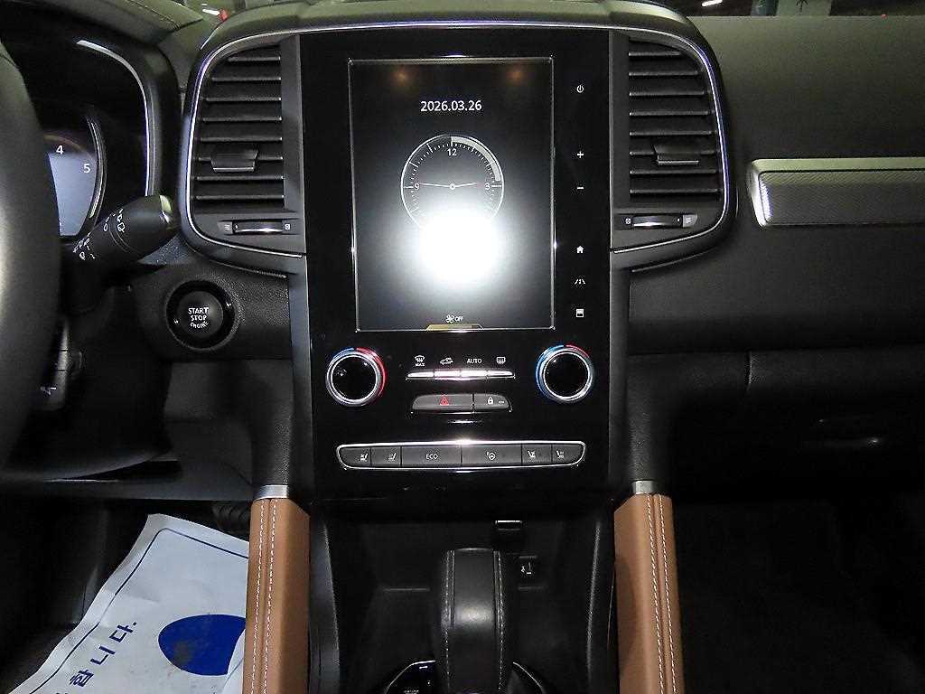 SAMSUNG QM6 - Vista 11