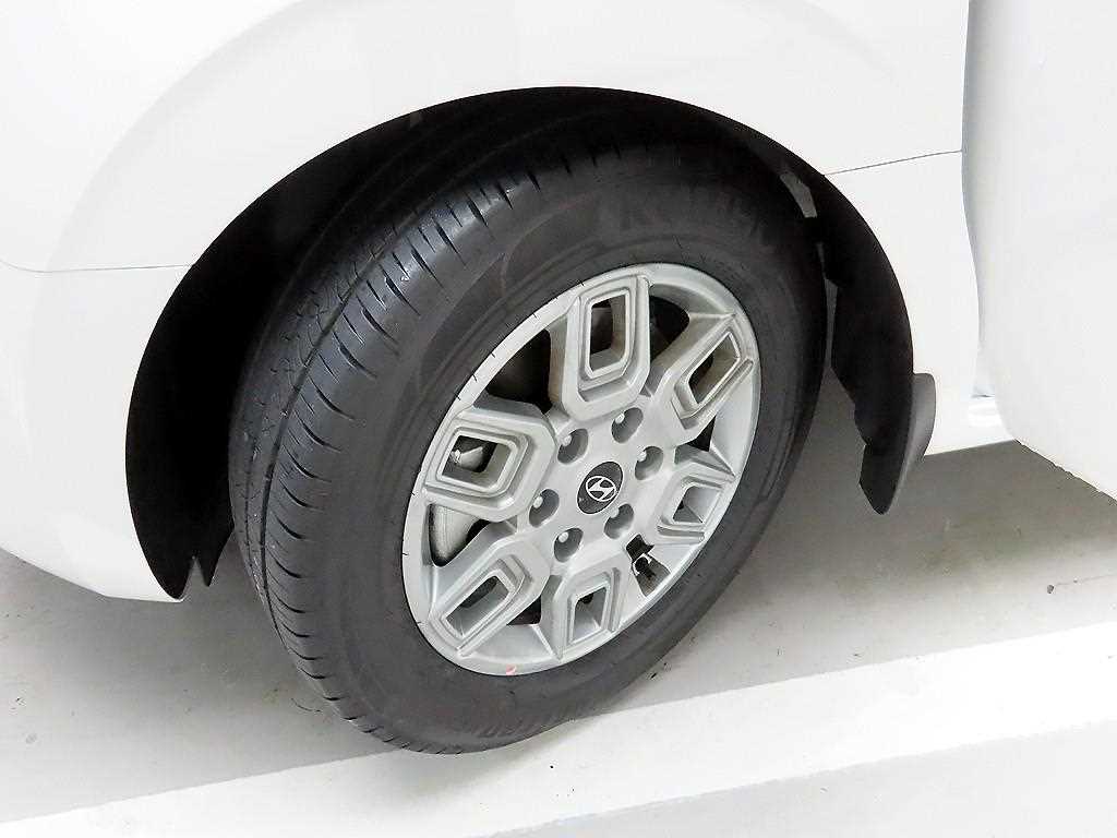 HYUNDAI Staria 2025 Blanco - Importación desde Corea - HF Imports Iquique - Foto 19