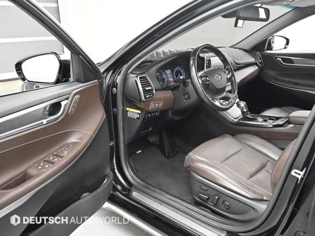 HYUNDAI Grandeur - Vista 11