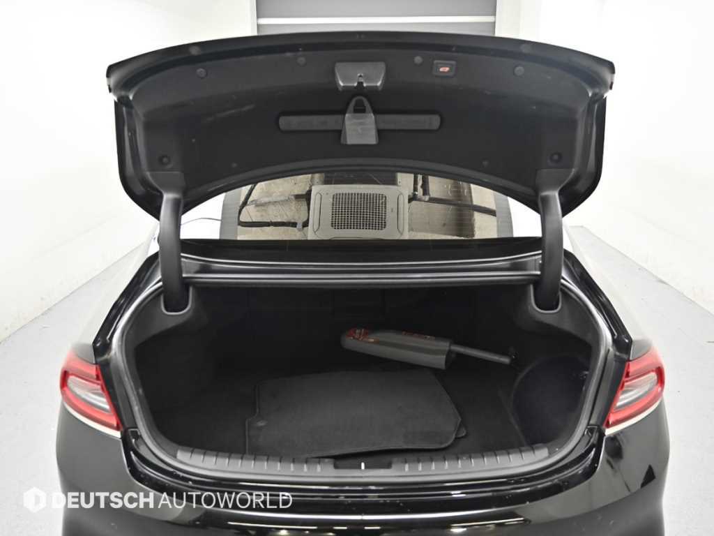 HYUNDAI Grandeur 2018 Negro - Importación desde Corea - HF Imports Iquique - Foto 19