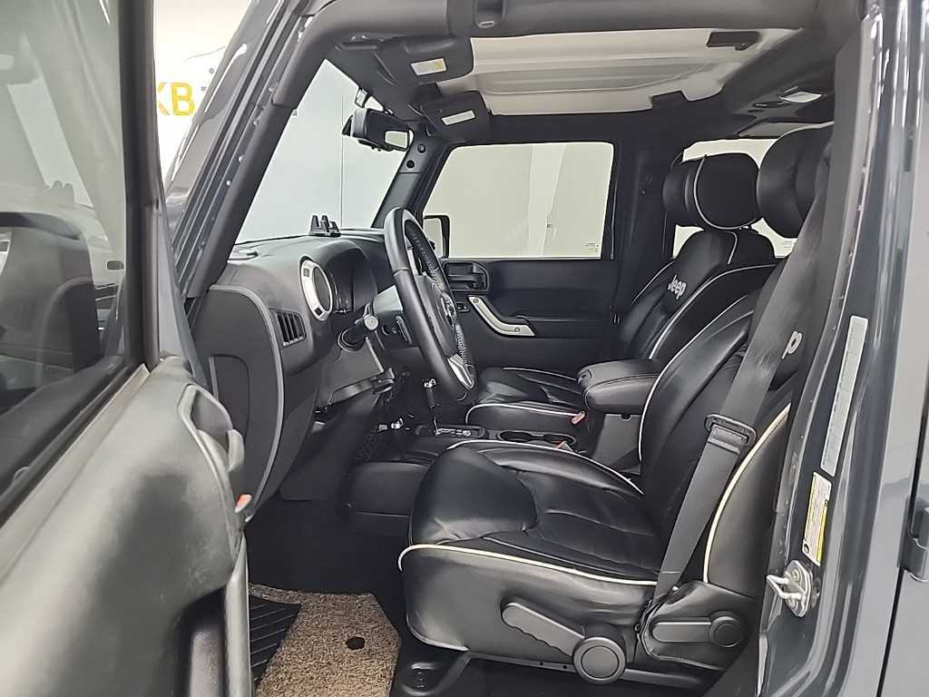 Jeep Wrangler - Vista 11