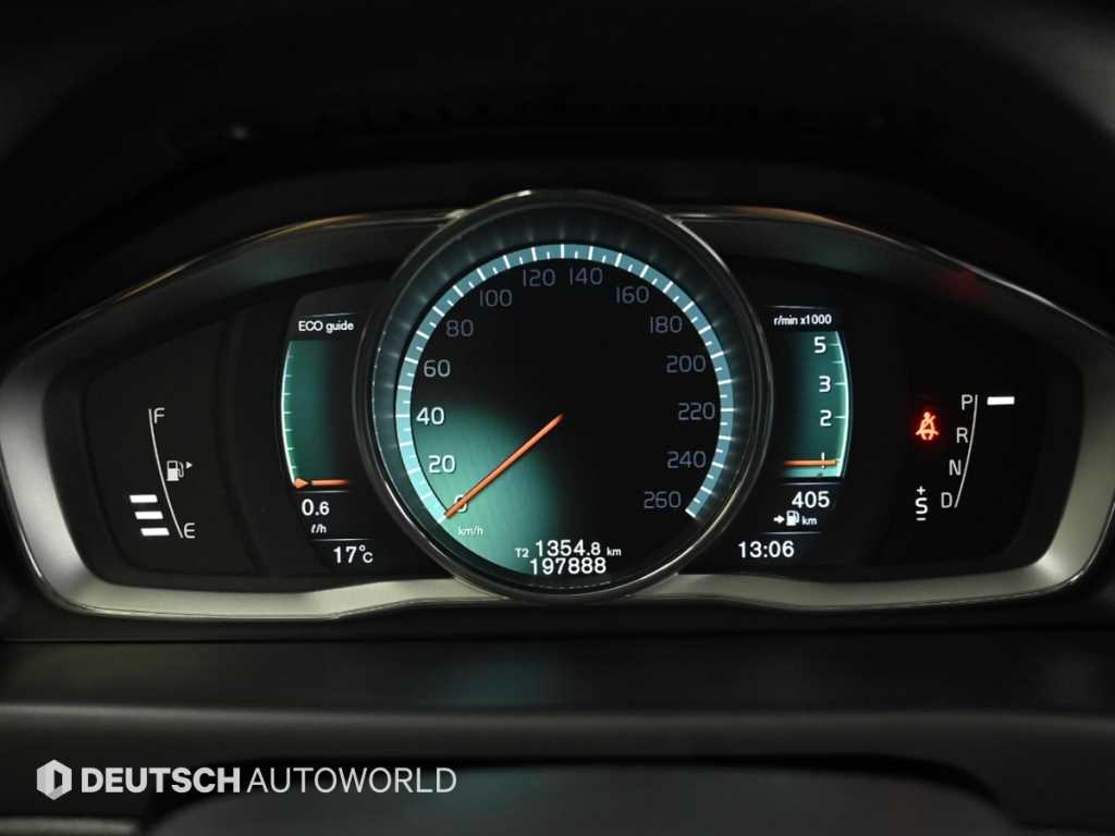 Volvo XC70 - Vista 8