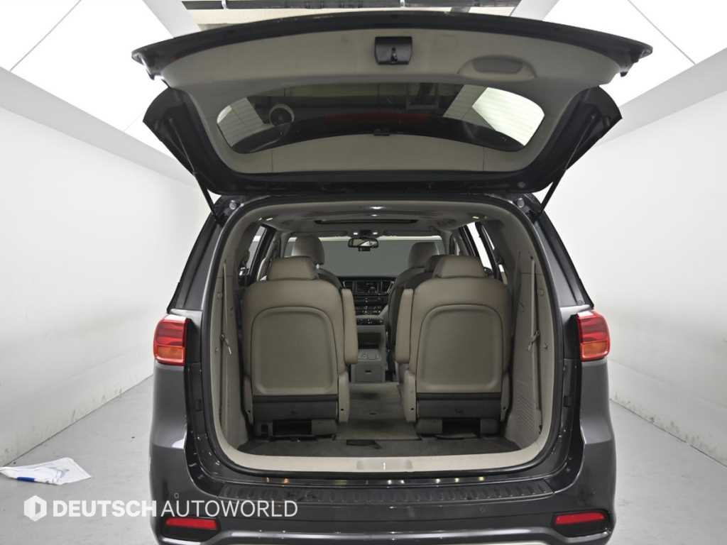 KIA Carnival 2019 Gris - Importación desde Corea - HF Imports Iquique - Foto 19