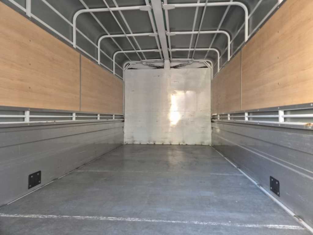 medium and large cargo truck - Vista 7