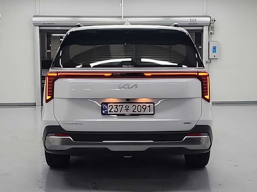 KIA Carnival - Vista 3