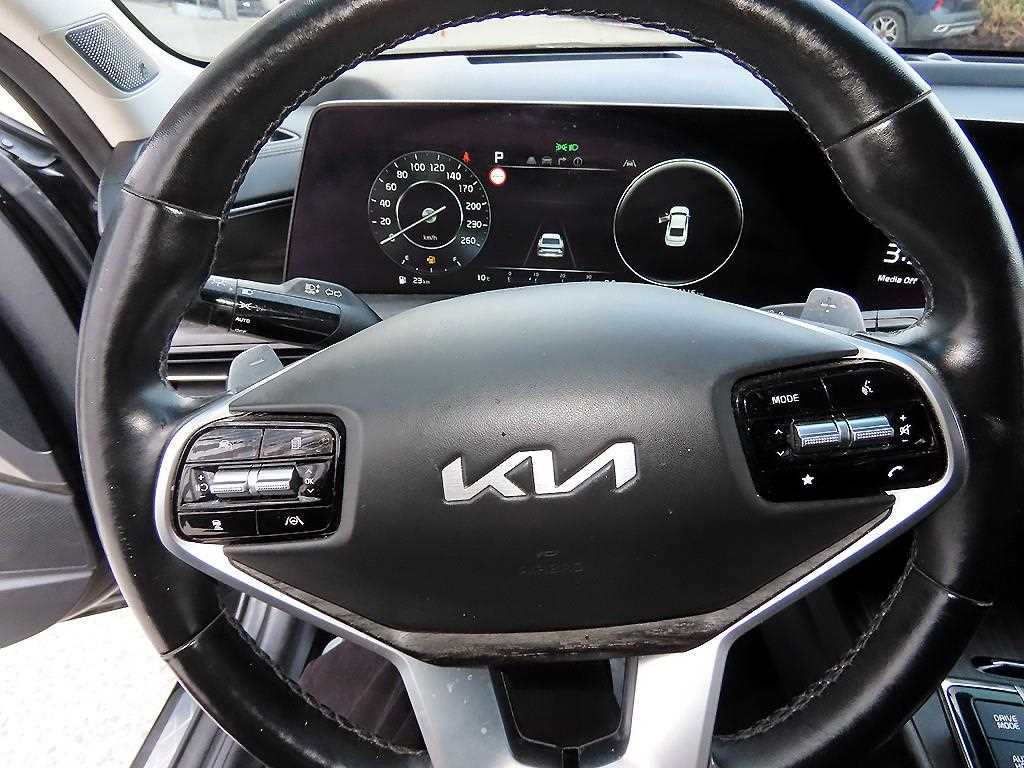 KIA K8 - Vista 8