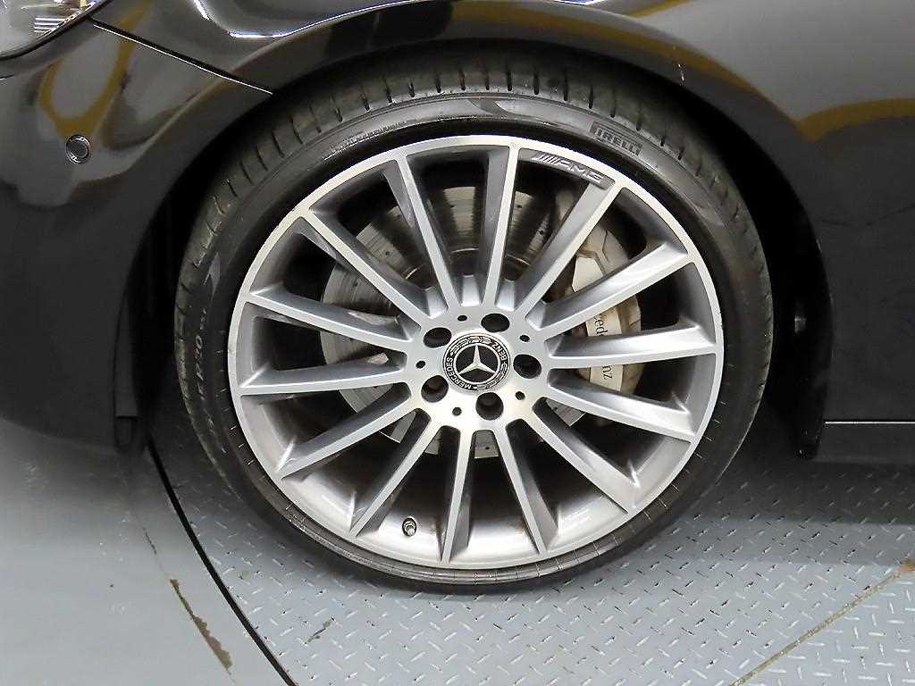 Mercedes Benz E class 2021 Negro - Importación desde Corea - HF Imports Iquique - Foto 19